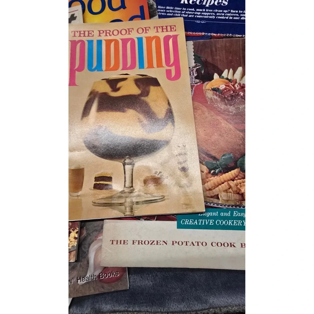 Vintage Cookbook Lot Pillsbury General Electric Kerr First Aid Recipe Booklets